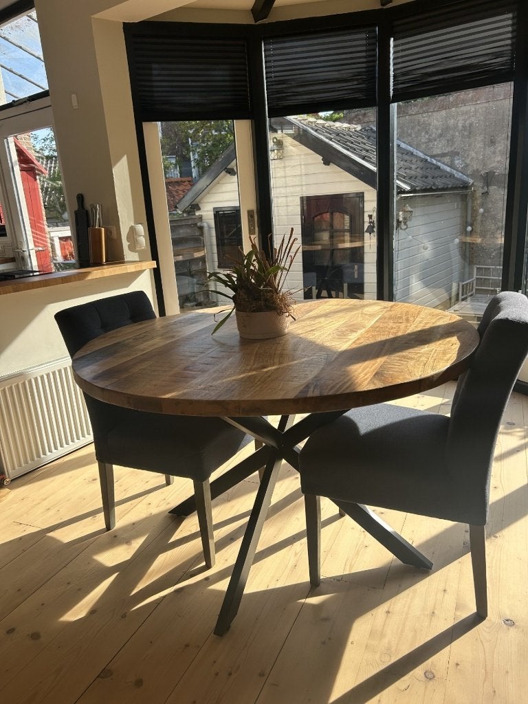 Ronde massieve eettafel, Ophalen, Zo goed als nieuw, Rechthoekig, 100 tot 150 cm