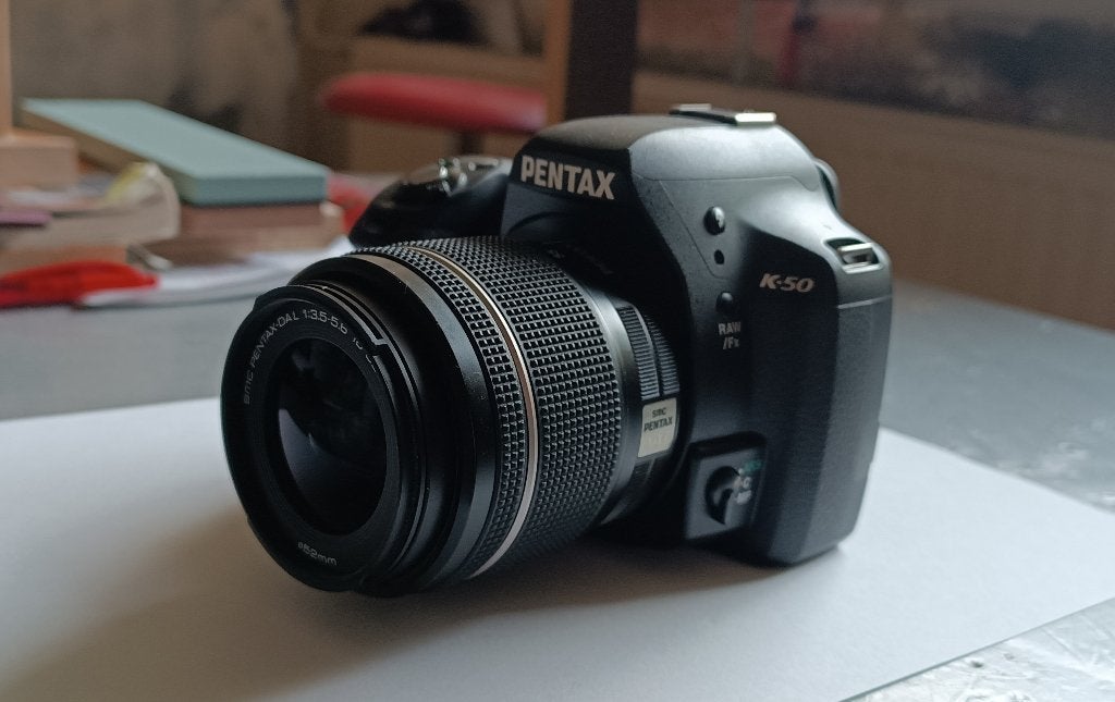 Pentax K50 kit, Audio, Tv en Foto, Fotocamera's Digitaal, Spiegelreflex, Ophalen of Verzenden, Zo goed als nieuw, 16 Megapixel
