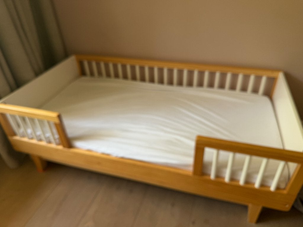 Peuterbed Petit Amelie, Gebruikt, 70 tot 85 cm, 140 tot 160 cm, Ophalen