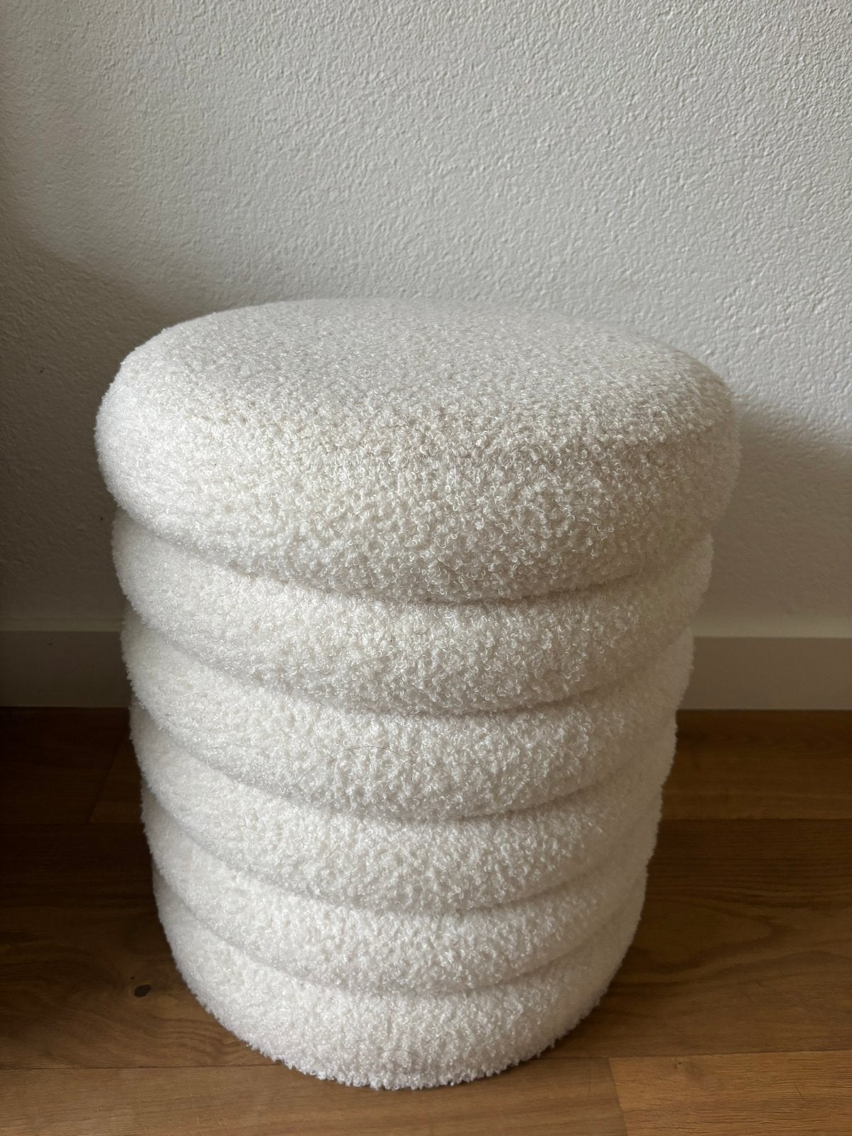 Teddy poef, Ophalen of Verzenden, Zo goed als nieuw, Rond, Minder dan 50 cm