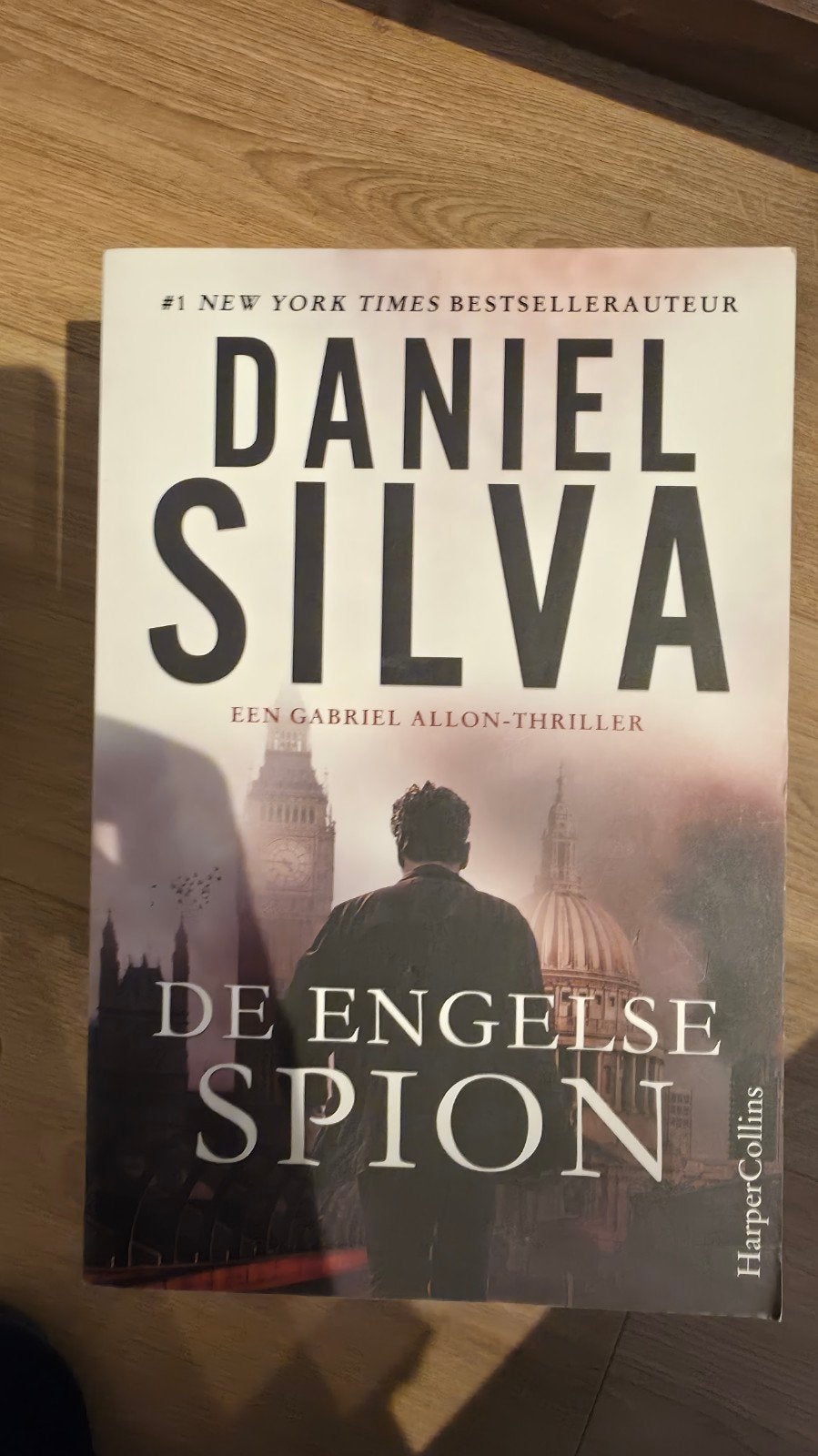 De Engelse Spion - Daniel Silva (Gabriel Allon-thriller), Ophalen of Verzenden, Zo goed als nieuw, Daniel Silva, Europa overig