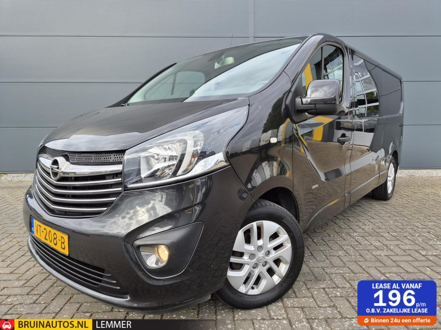 Opel Vivaro 1.6 CDTI L2H1 DC Airco Cruise Navi Trekhaak 140p, Auto's, Euro 5, Gebruikt, 4 cilinders, 2000 kg