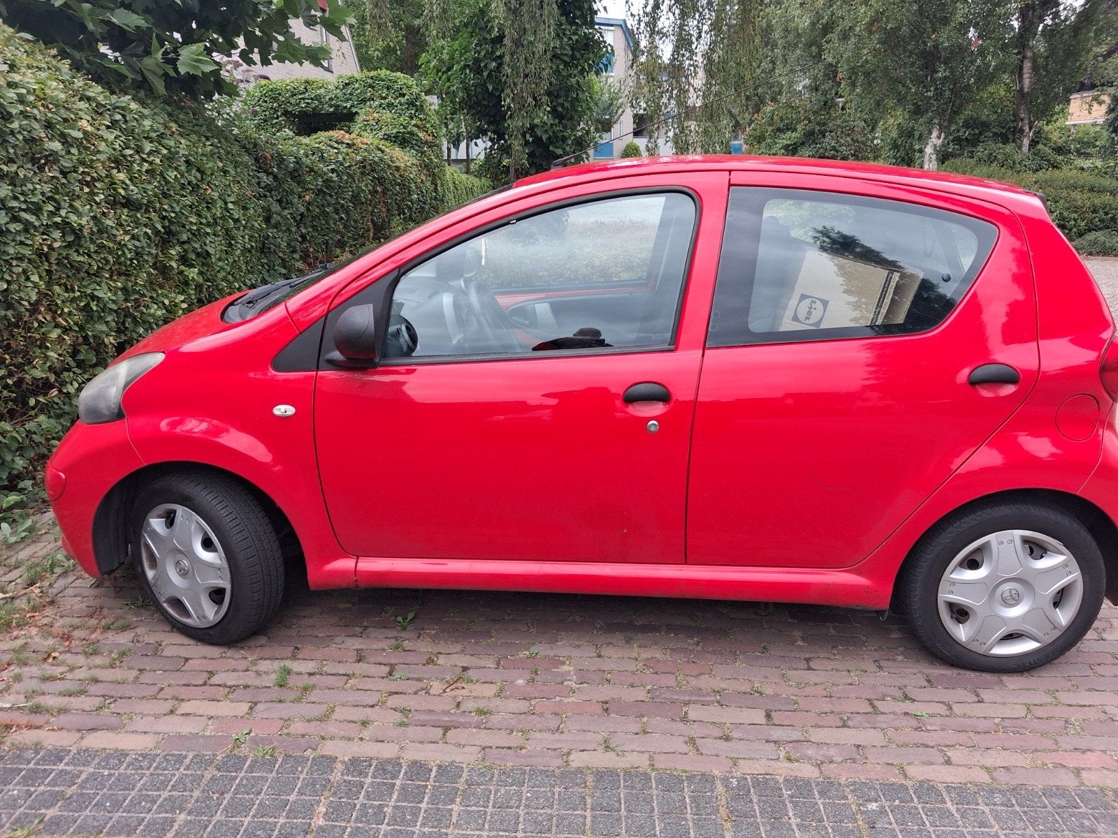 Toyota Aygo  5drs bj 2010 APK NAP, Auto's, Voorwielaandrijving, Stof, Zwart, Ka