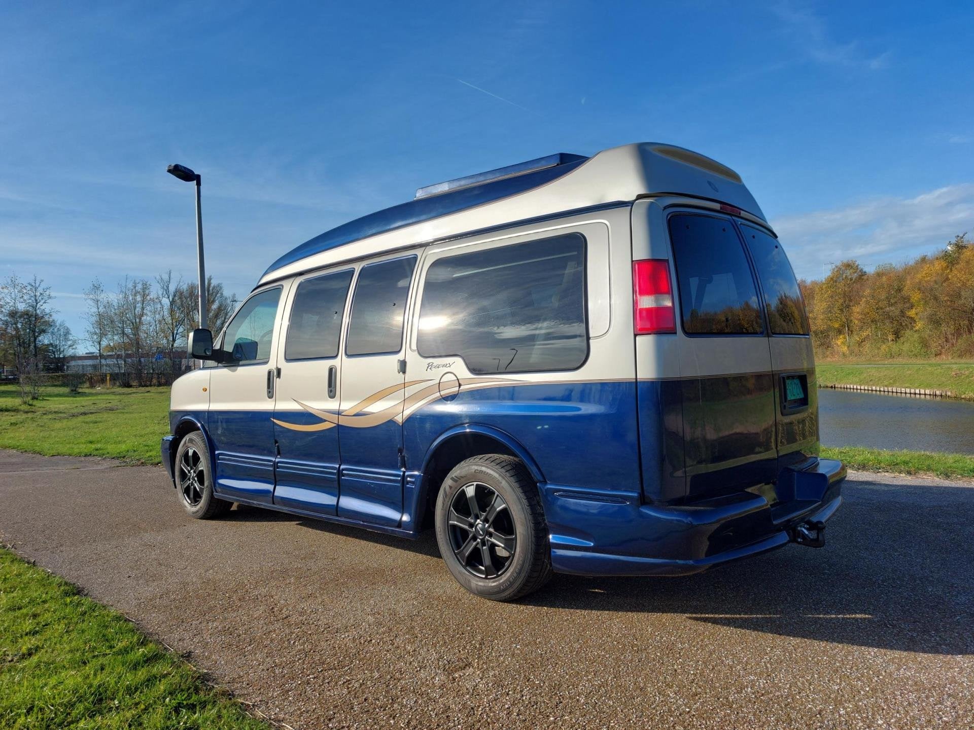 Chevrolet USA CHEVY-Van 2003 5.3 V8 Camper met LPG G3 onderb, Achterwielaandrijving, Gebruikt, Overige carrosserieën, Blauw