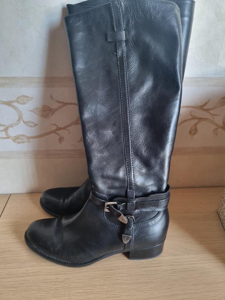 Vero Cuoio zwarte lederen laars maat 39 ZGAN, Kleding | Dames, Schoenen, Ophalen of Verzenden, Zo goed als nieuw, Zwart, Hoge laarzen