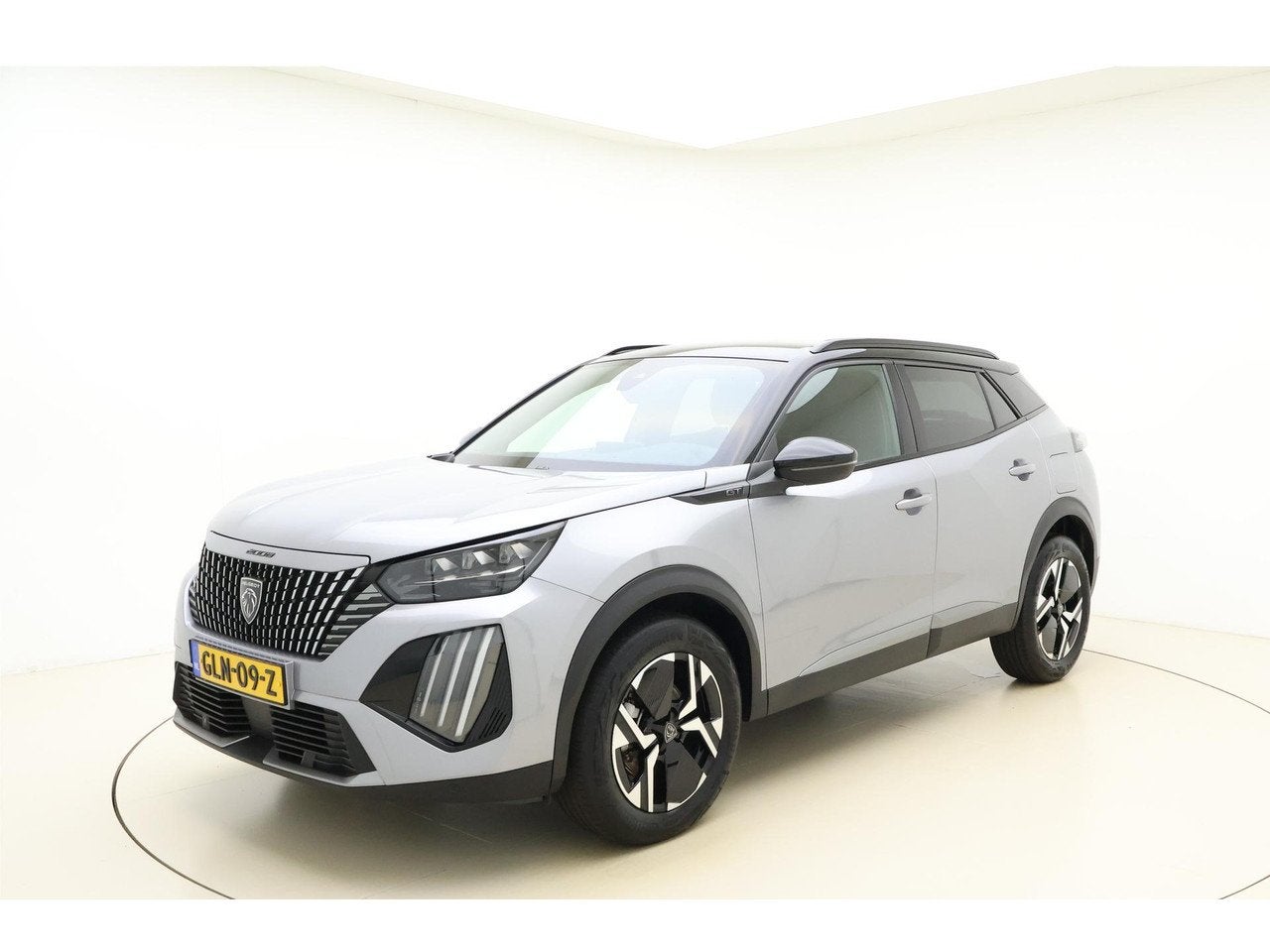 Peugeot 2008 1.2 Hybrid 136 GT | AUTOMAAT | Adaptive Cruise, Auto's, Automaat, 145 pk, Gebruikt, 1199 cc