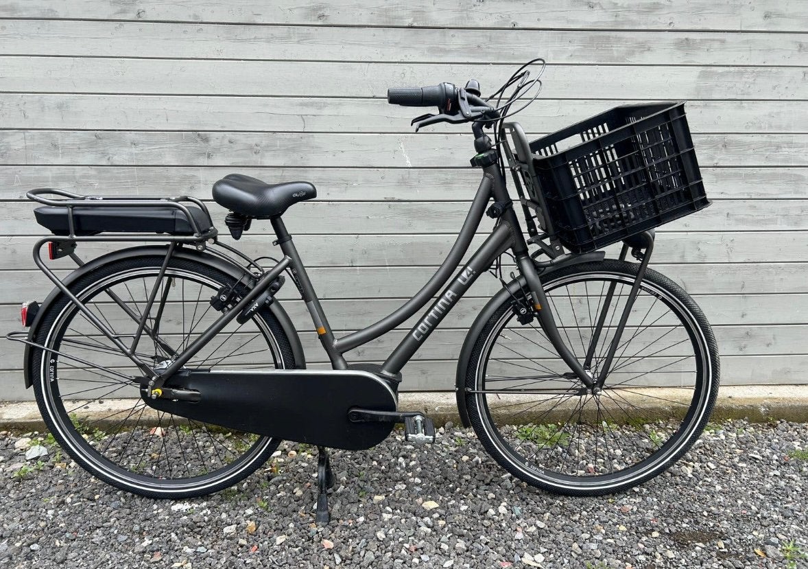 Cortina E-U4 Eclips in de kleur Black Gold Mat 495km gelopen, Ophalen, Velgrem, Versnellingen, Zo goed als nieuw