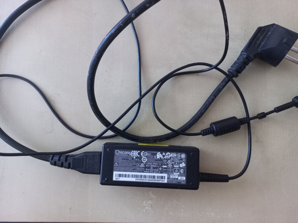 Acer Chicony 45W Laptop Oplader 19V 2.37A – KP.0450H.013, Computers en Software, Laptop-opladers, Ophalen, Gebruikt, Chicony