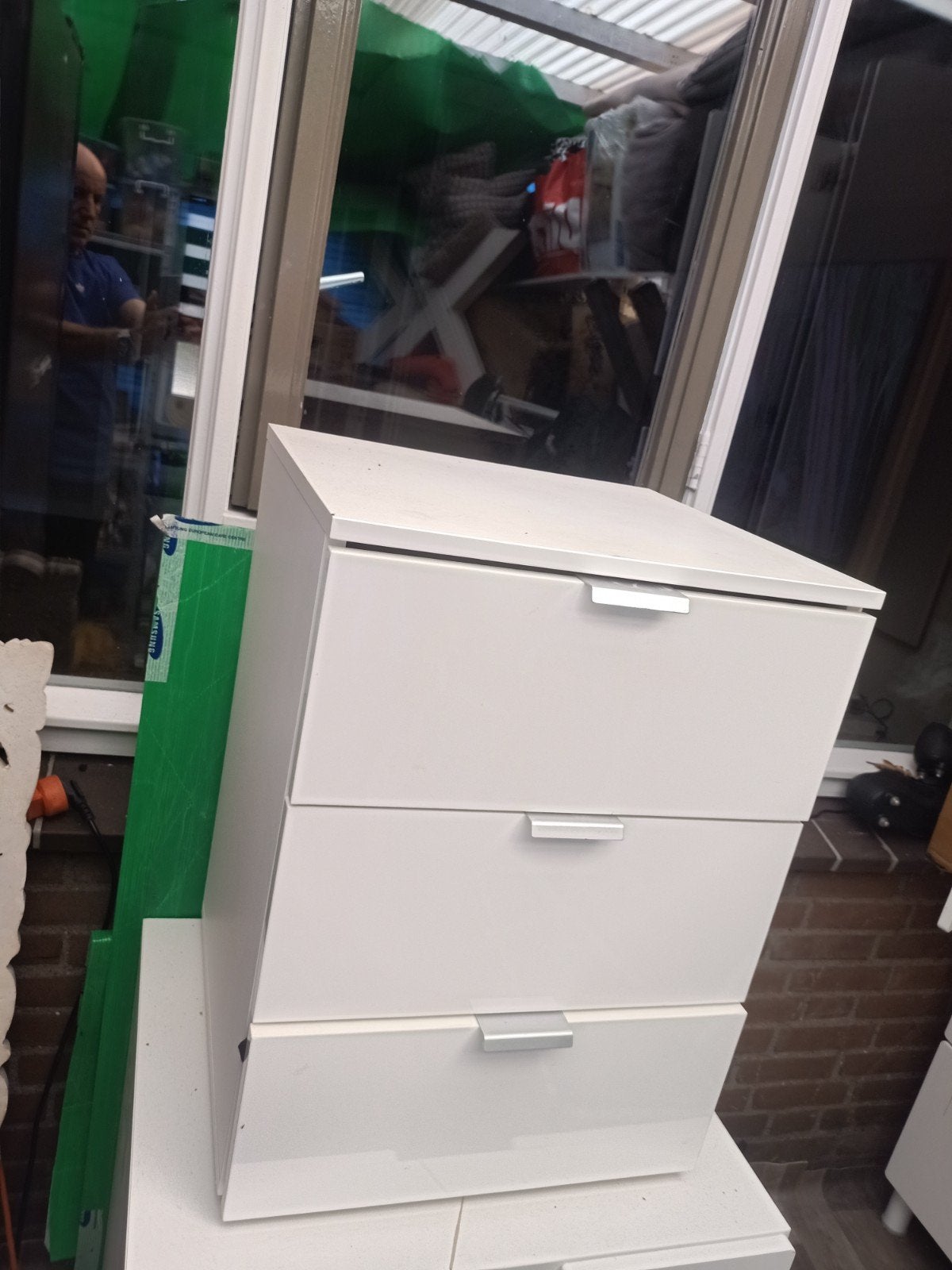Witte ladekast met 3 laden, Kunststof, 100 tot 150 cm, Zo goed als nieuw, 3 of 4 laden