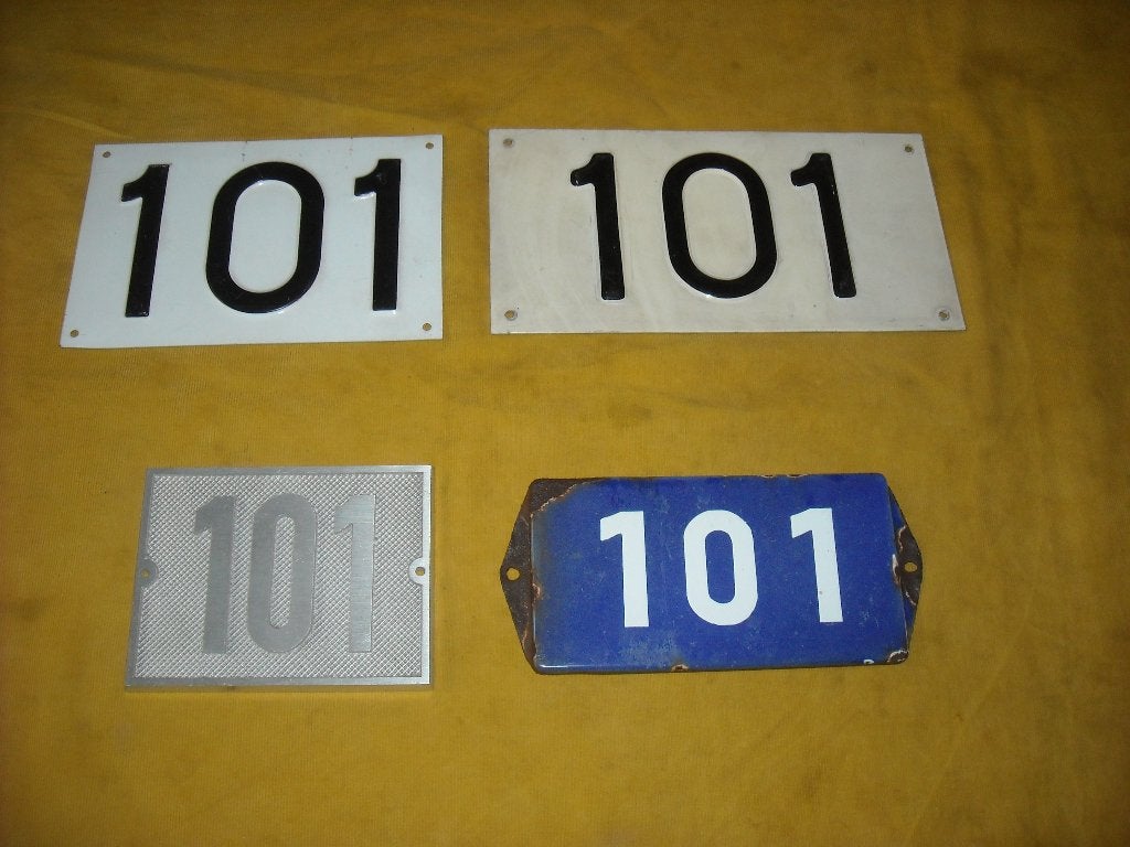 oud emaille huisnummer 101 ook 102 103 104 105 106 107 108 1, Antiek en Kunst, Ophalen of Verzenden