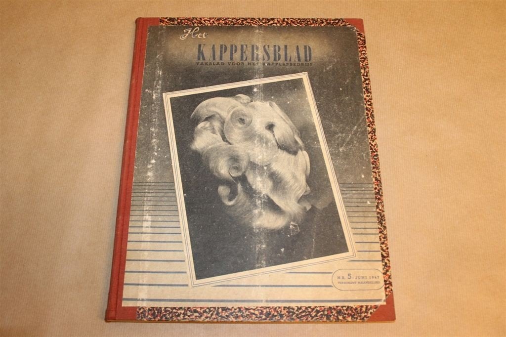 Het Kappersblad - 2e jaargang 1947 - Zeldzaam !!, Boeken, Mode, Ophalen of Verzenden, Zo goed als nieuw, Mode algemeen