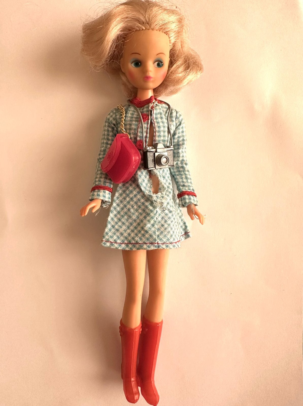 Daisy outfit - jurk, laarzen, tas, fototoestel - Mary Quant, Verzenden, Gebruikt, Kleertjes