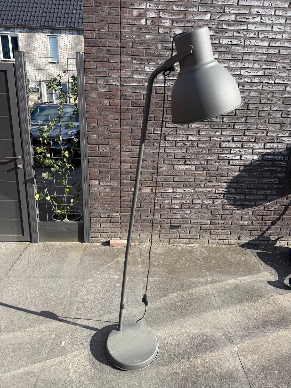 IKEA Hektar staande lamp met lamp, Gebruikt, Metaal, 150 tot 200 cm, E27 (groot)