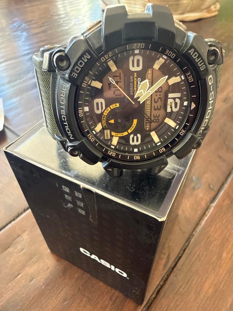 Casio Mudmaster G-Shock horloge inclusief doos, Sieraden, Tassen en Uiterlijk, Horloges | Heren, Casio, Kunststof, Gebruikt, Polshorloge