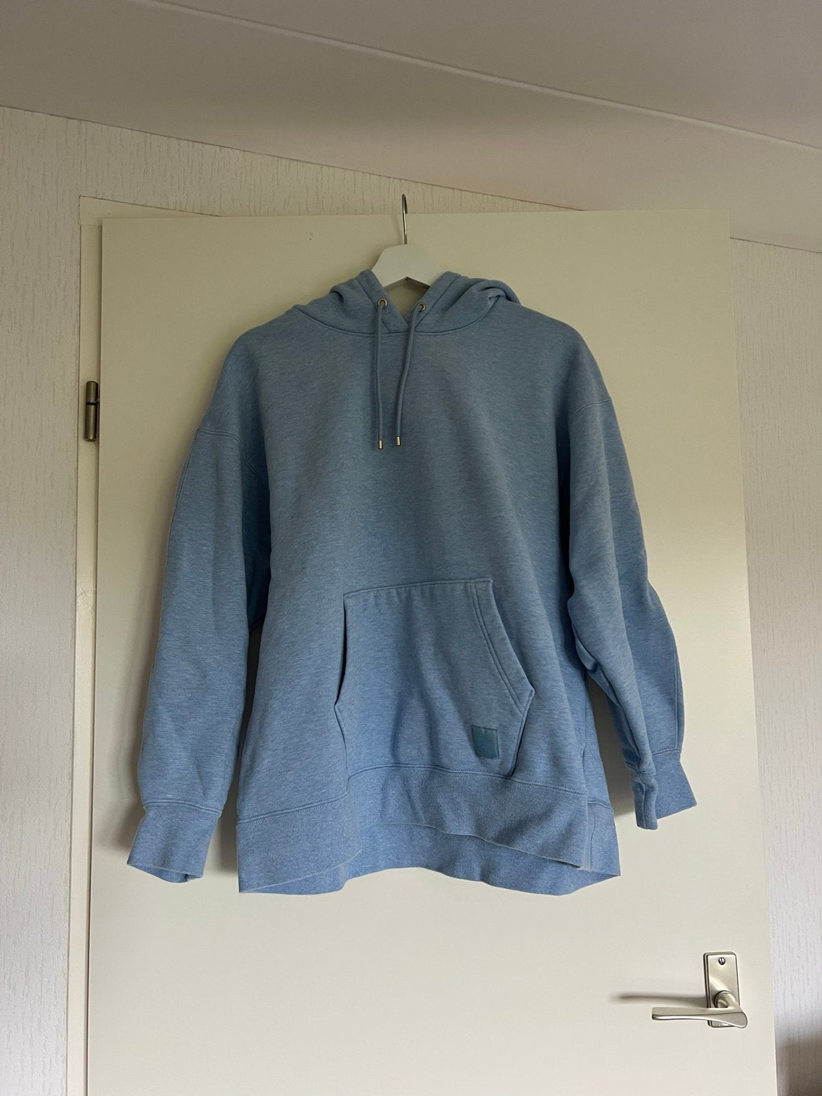 Jordan Nike Hoodie - Nieuw en Ongebruikt, Ophalen of Verzenden, Zo goed als nieuw, Maat 36 (S), Blauw