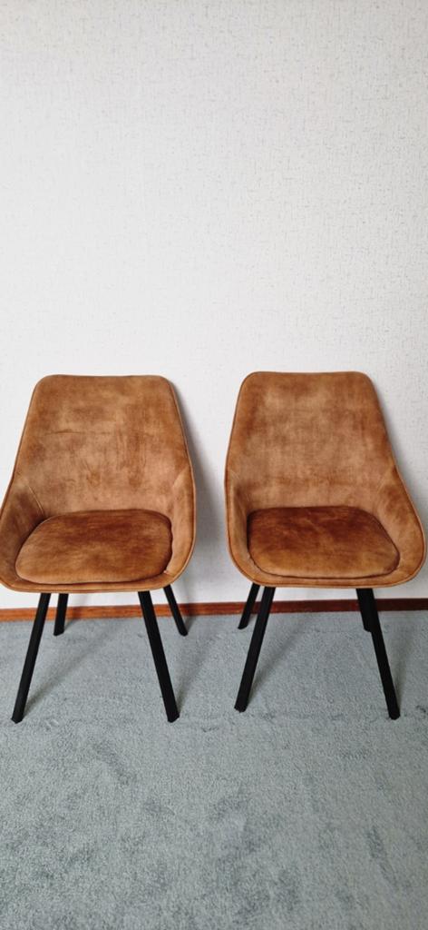 2 Cognac Velvet Adore Draaibare Eettafelstoelen, Huis en Inrichting, Stoelen, Ophalen, Twee, Bruin, Zo goed als nieuw