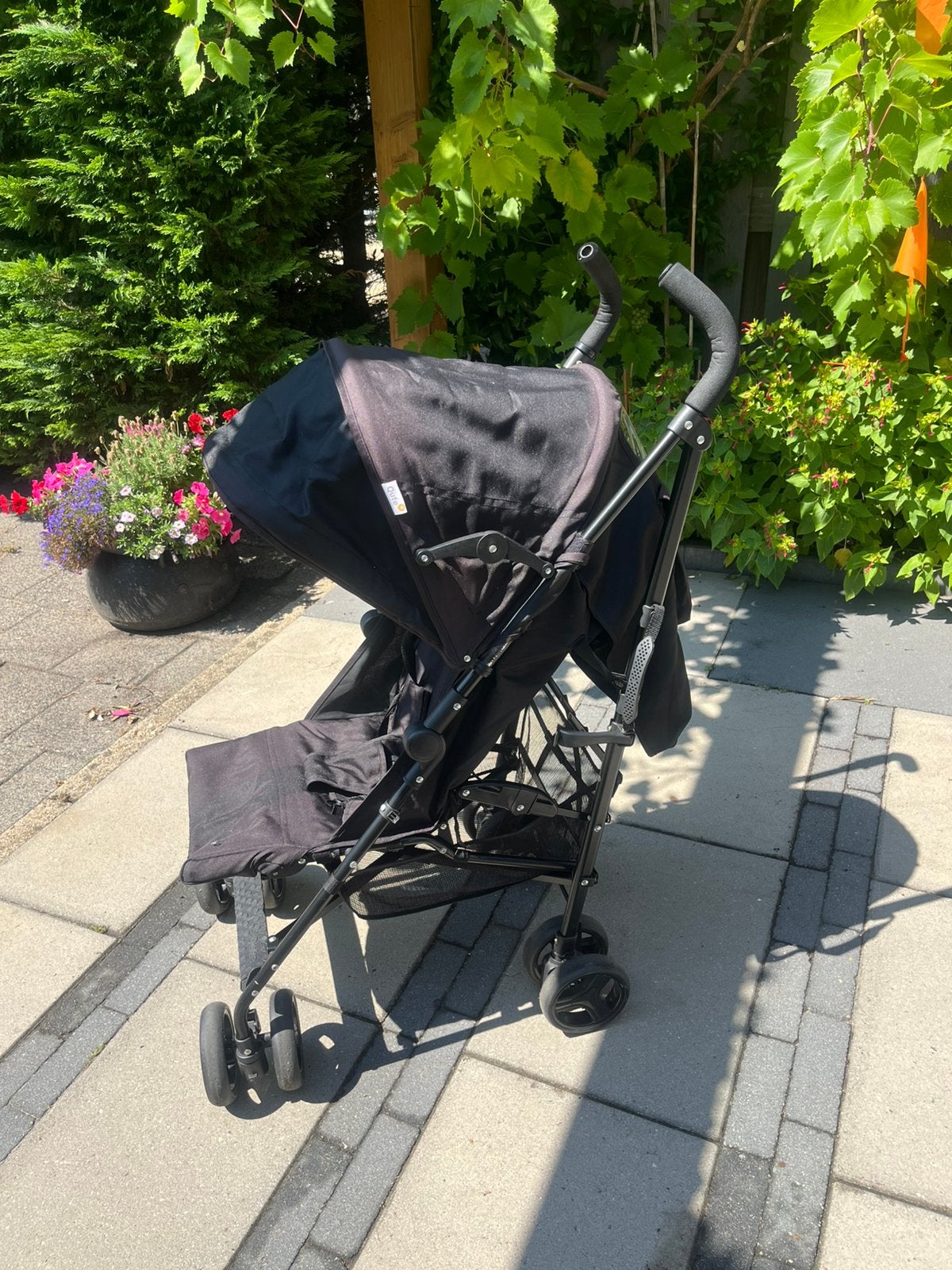 Buggy te koop, Ophalen, Zo goed als nieuw