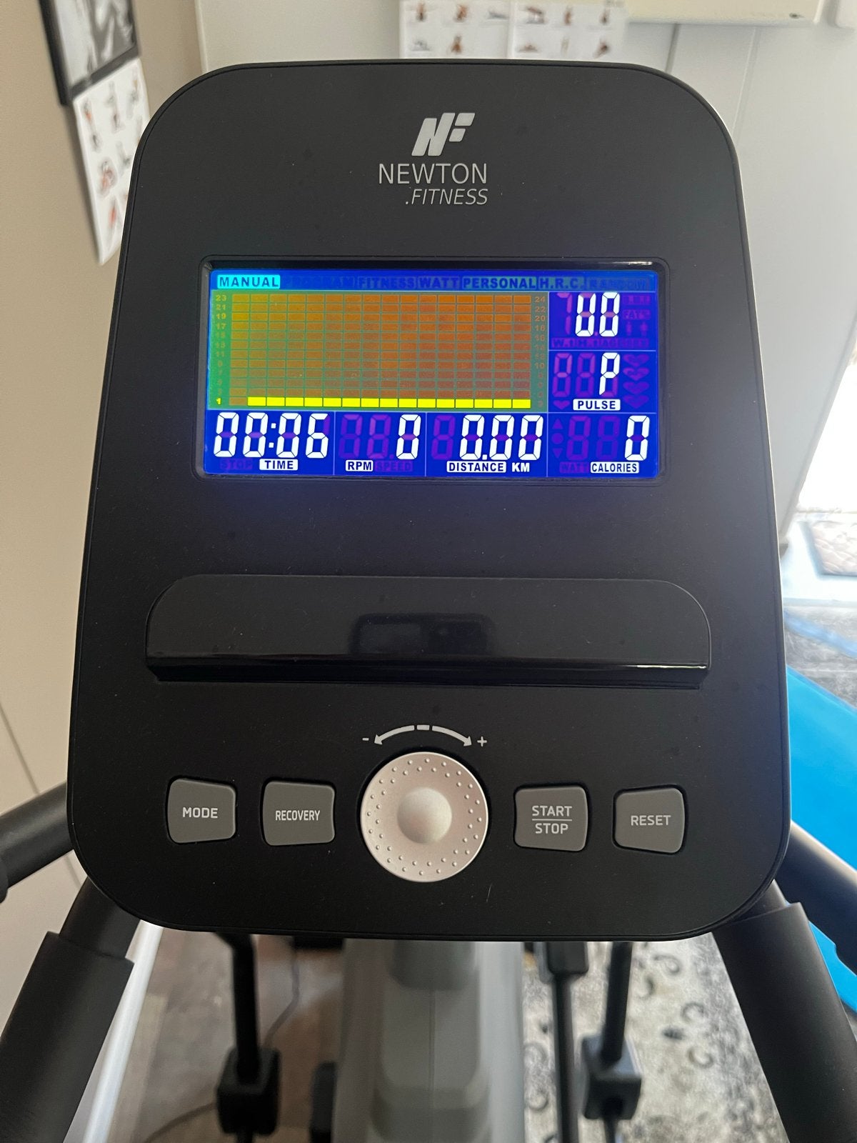 Newton Fitness CT800 Crosstrainer - Zo goed als nieuw, Sport en Fitness, Fitnessapparatuur, Ophalen, Armen, Zo goed als nieuw