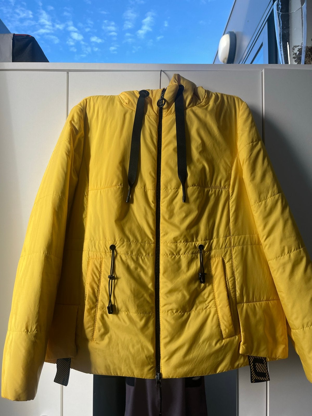 Felgele Lente-/Herfstjas - Ulianna Luxury Collection, Kleding | Dames, Ophalen of Verzenden, Gedragen, Maat 46/48 (XL) of groter