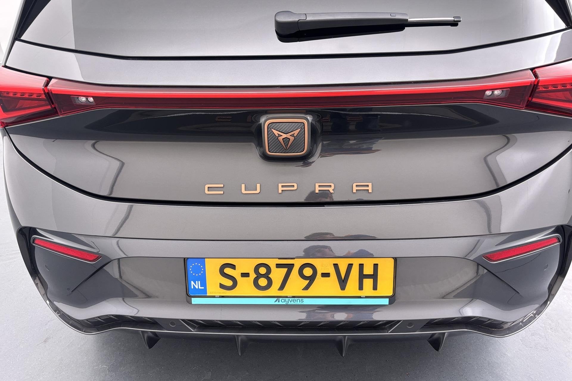 Foto 15 van CUPRA Born Business 62 kWh Fris design met elektrische pit