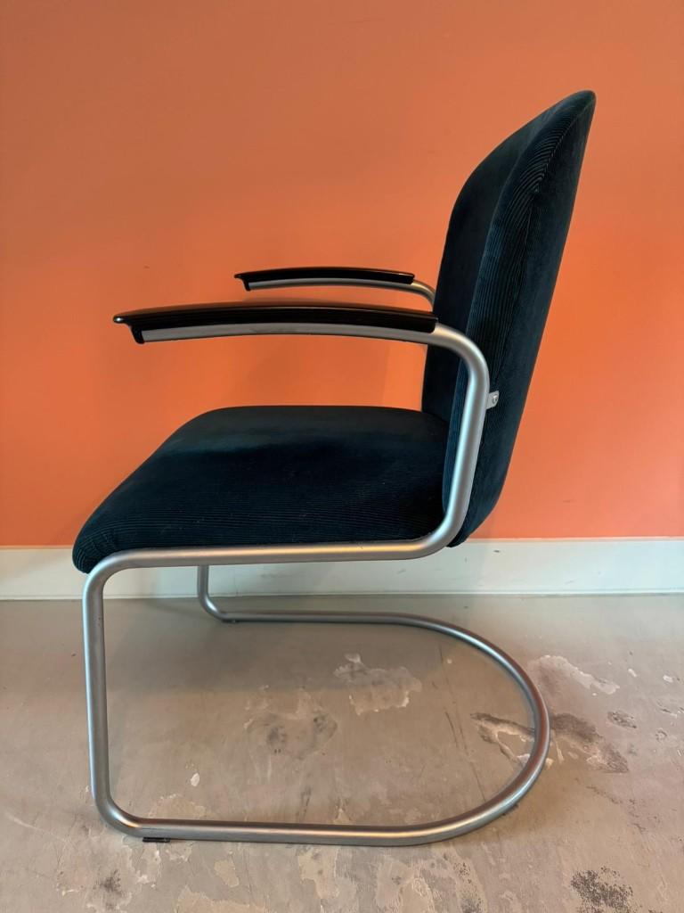 Gispen stoel 413, 5 stuks, Huis en Inrichting, Stoelen, Ophalen, Overige kleuren, Overige materialen, Zo goed als nieuw