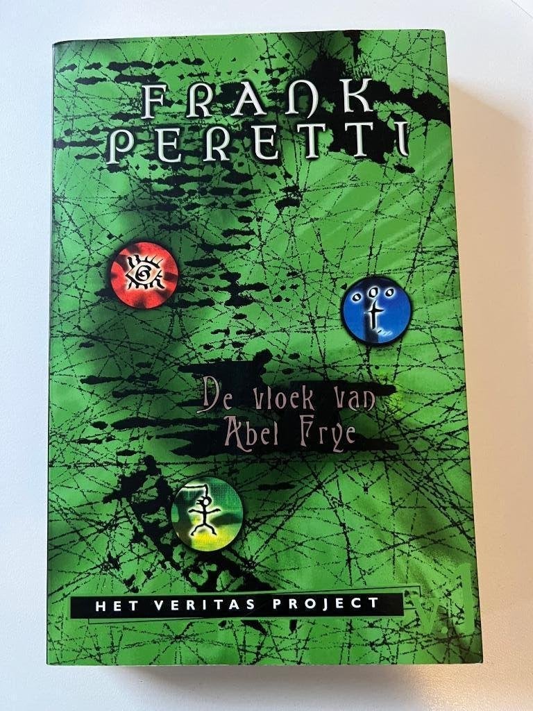 Het Veritas project - Frank Peretti - thriller, Boeken, Ophalen of Verzenden, Gelezen, Onbekend