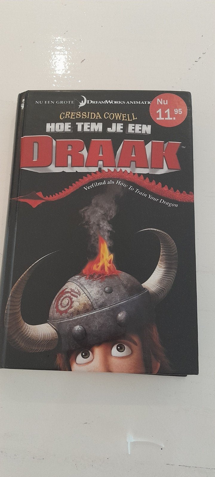 Hoe Tem Je Een Draak - Cressida Cowell (Verfilmd), Ophalen of Verzenden, Zo goed als nieuw, Cressida Cowell, Fictie