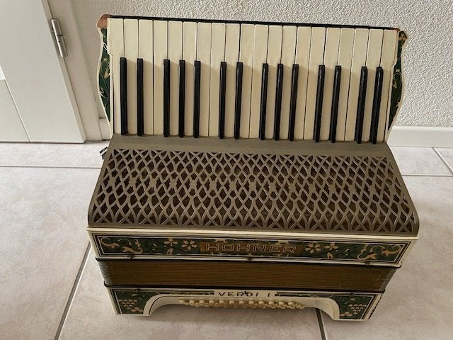 Accordeon, Muziek en Instrumenten, Accordeons, Ophalen, Met riemen, Toetsaccordeon, Hohner