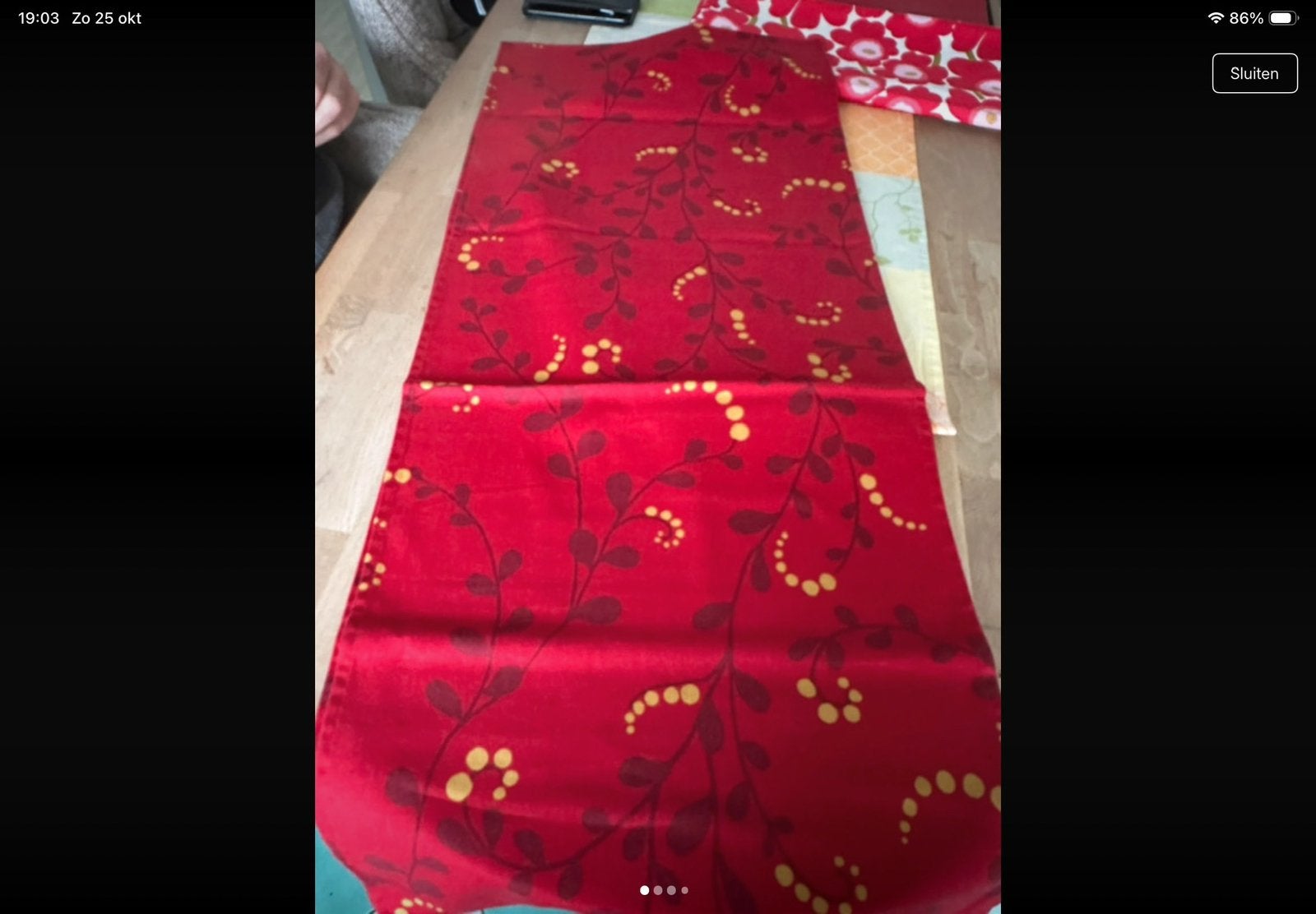 Tafelloper, rood met goud!, Ophalen of Verzenden, Zo goed als nieuw, Rechthoek