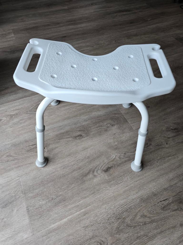 Douche stoel verstelbaar met antislip., Ophalen