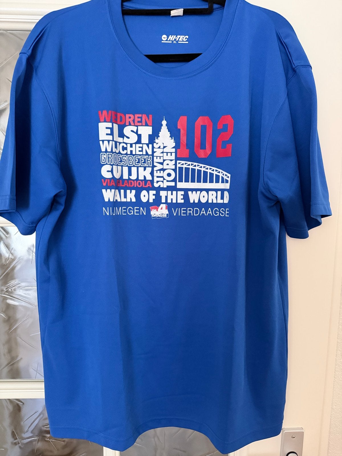Diverse Nijmeegse Vierdaagse T-shirts - Hi-Tec, Ophalen of Verzenden, Zo goed als nieuw, Maat 56/58 (XL), Blauw