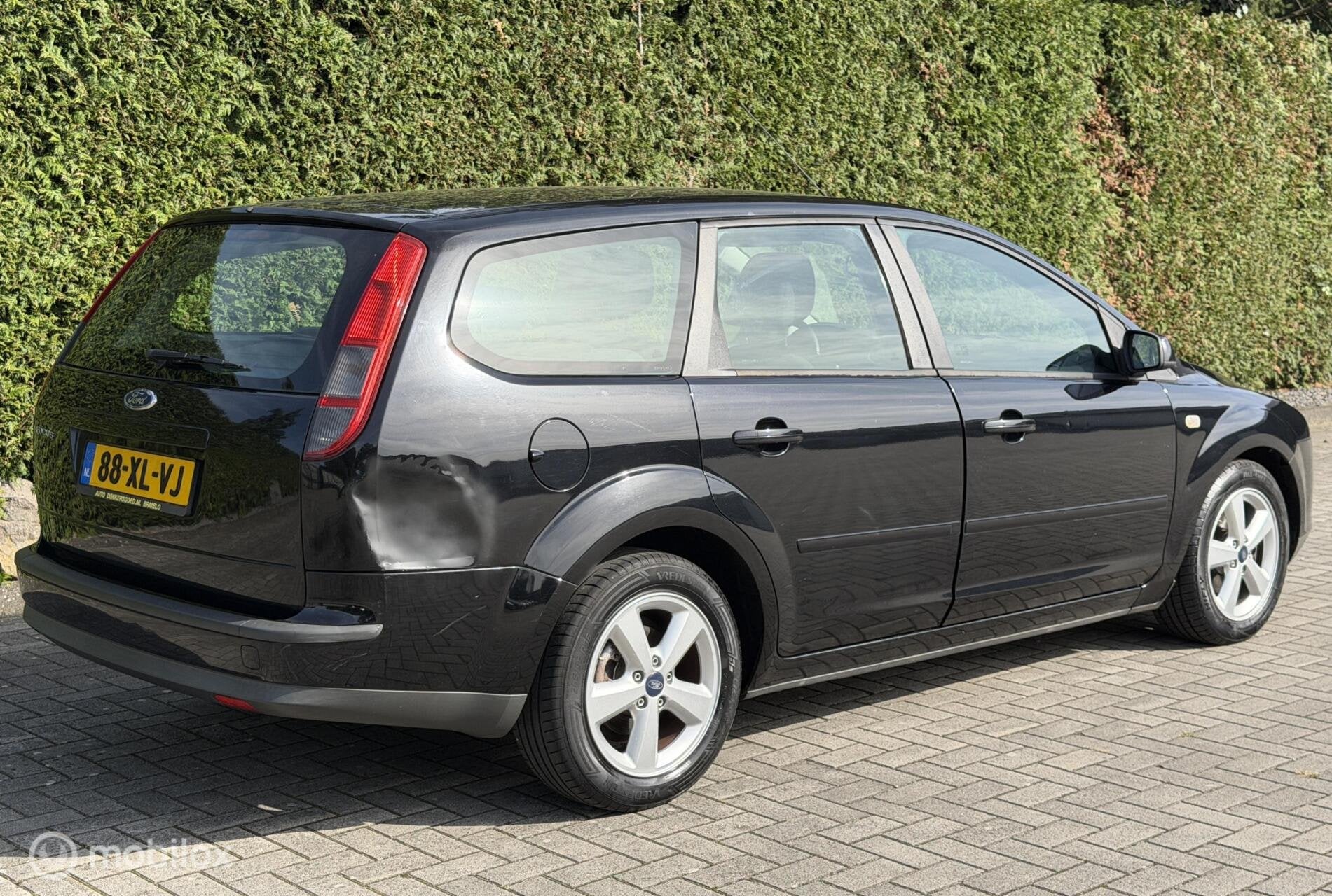 Foto 17 van Ford Focus Wagon 1.6-16V Koude Airco Cruise Distributie verv