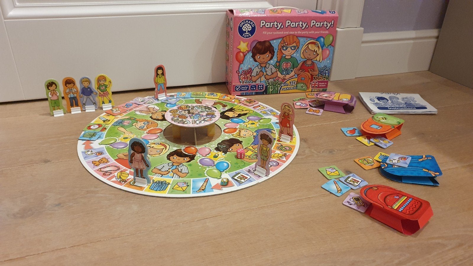 Orchard Toys Feestje, Feestje, Feestje! Meertalig Spel, Een of twee spelers, Ophalen of Verzenden, Zo goed als nieuw