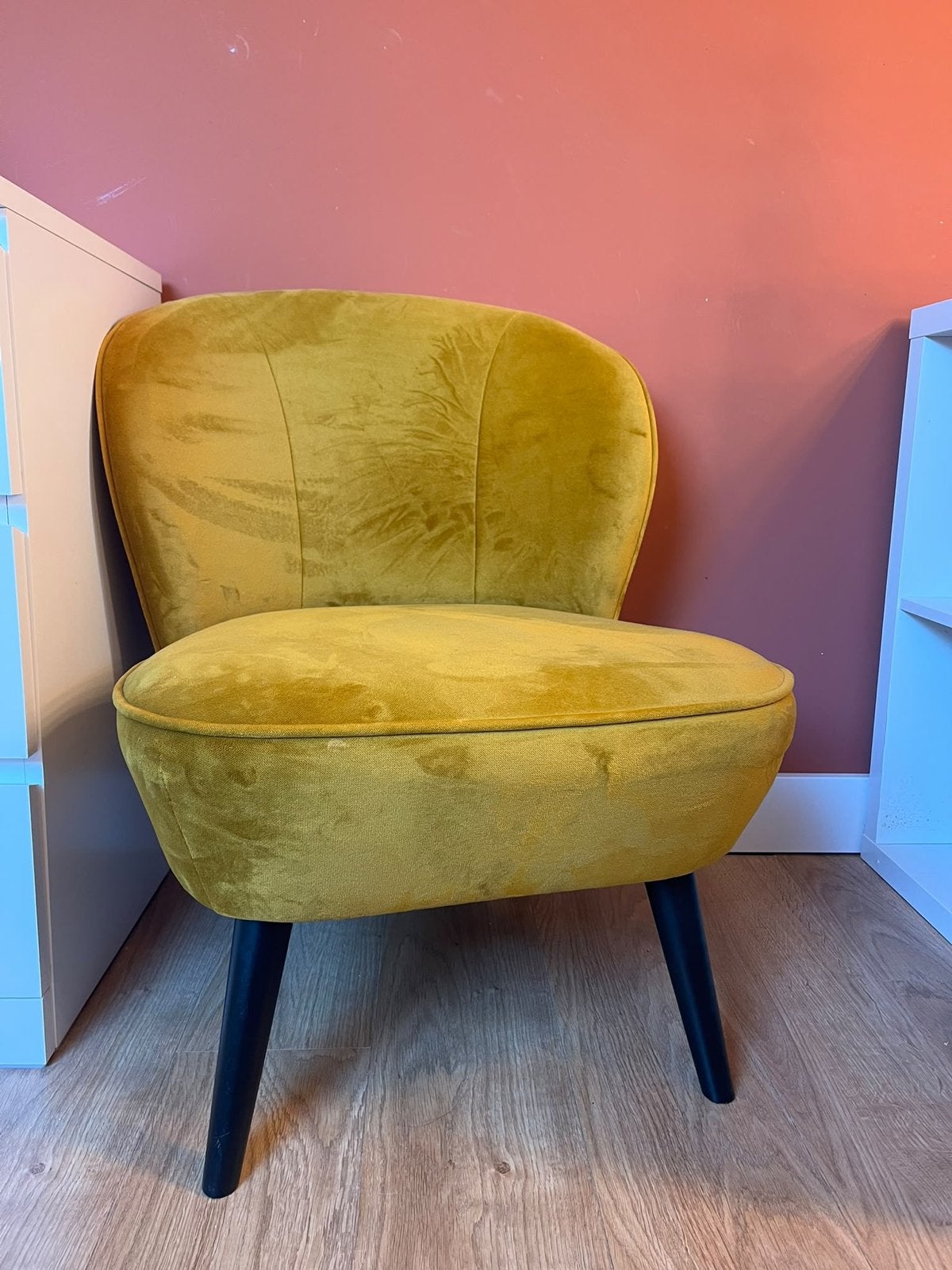 Okergele fluwelen fauteuil - Zo goed als nieuw, Ophalen, Overige kleuren, Zo goed als nieuw, Eén