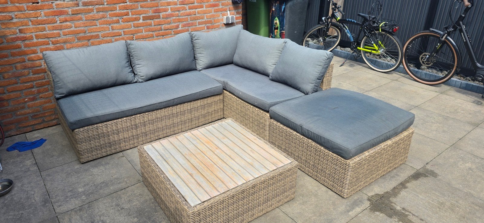 loungeset 1.50x2.20 met hocker en tafel., Ophalen, Wicker, Hocker