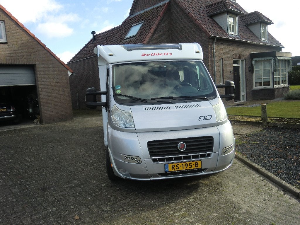 Caravans And Camping TE