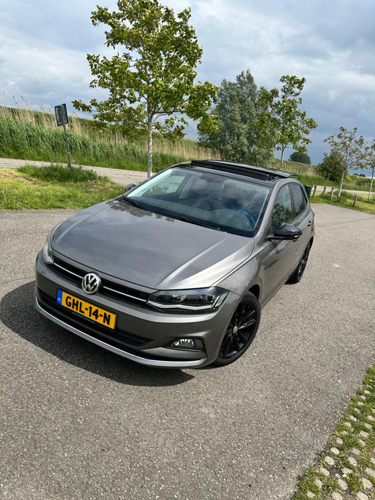 SUPER NETTE VW POLO 1.0 115PK MET LEASE-OVERNAME, Auto's, Stof, Zwart, 115 pk, Particulier
