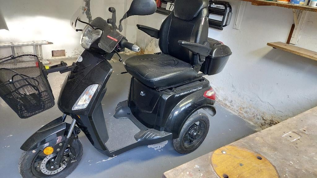Scootmobiel - For Motion Fast One Lithium zwart, Zo goed als nieuw, 16 km/u of meer, 46 km of meer, Ophalen