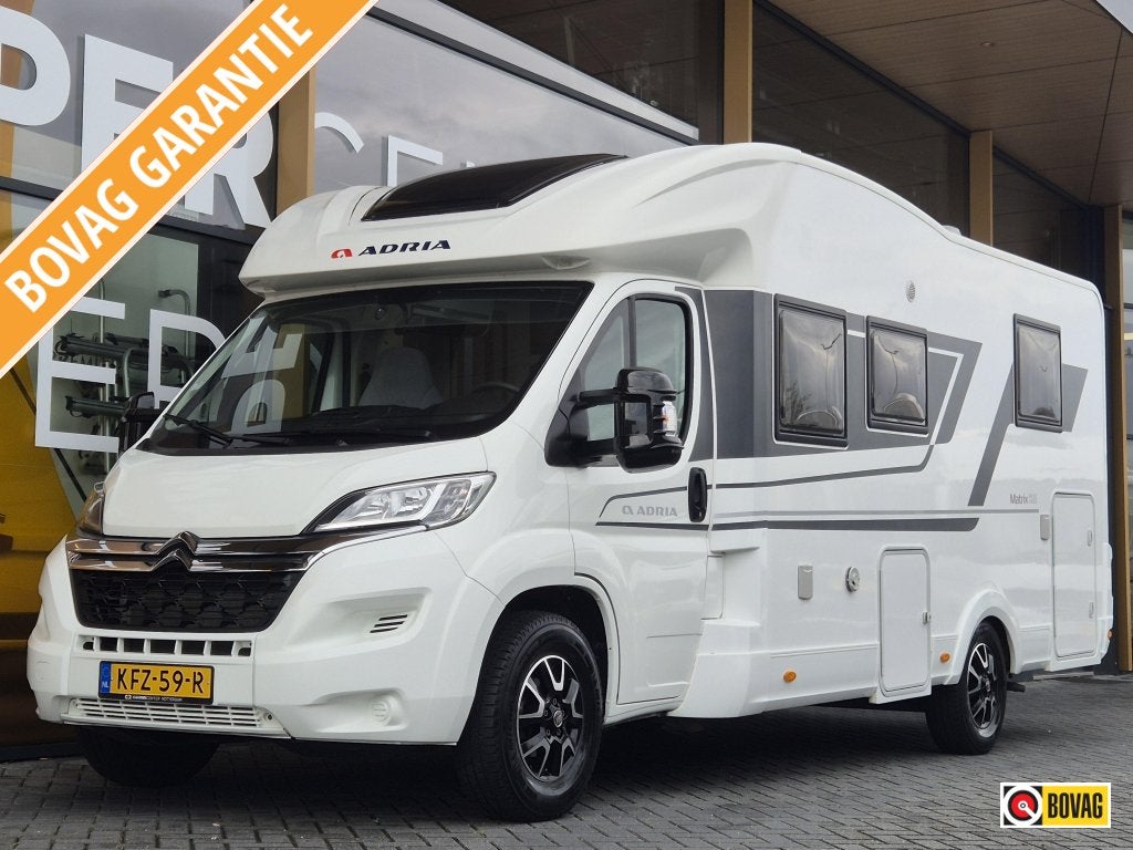 Adria Matrix 640 DC Face to face 2021, Caravans en Kamperen, Campers, Ringverwarming, Luifel, 7 tot 8 meter, Bedrijf
