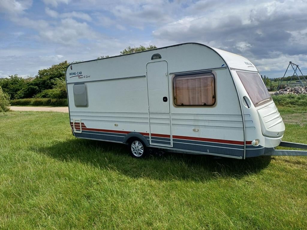 Home-Car 466- Compacte en complete caravan, Home-car, Particulier, Tot en met 4, Treinzit