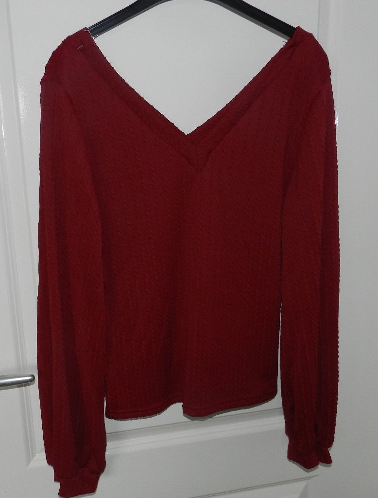 Nieuwe bordeaurode tibtrui met V-hals, maat L., Kleding | Dames, Verzenden, Nieuw, Maat 42/44 (L)