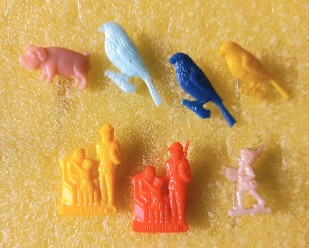 7 plastic speldjes., Verzamelen, Ophalen of Verzenden, Gebruikt