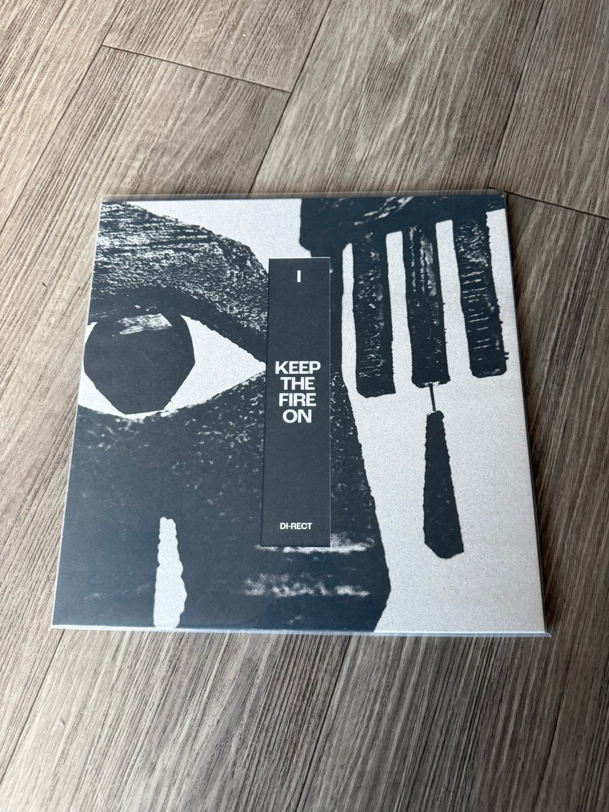 Lp Di-rect - Keep the fire on gesigneerd!, Gesigneerd, Ophalen of Verzenden, Zo goed als nieuw, LP