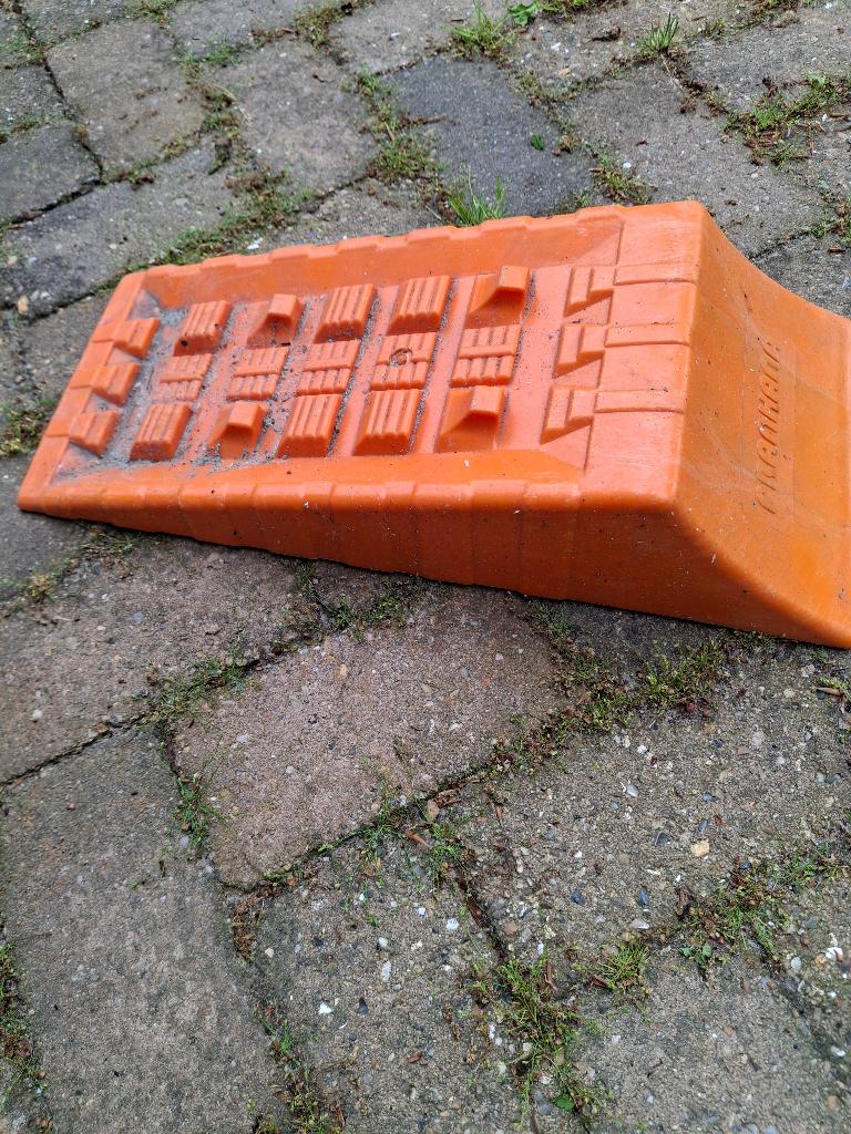 oprijblokken fiamma, Ophalen, Gebruikt