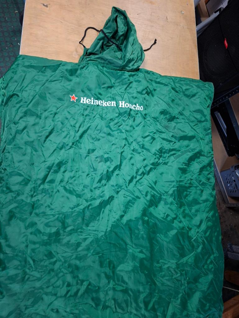 Heineken badhanddoek en poncho in één, Ophalen of Verzenden, Gebruikt, Kleding, Heineken