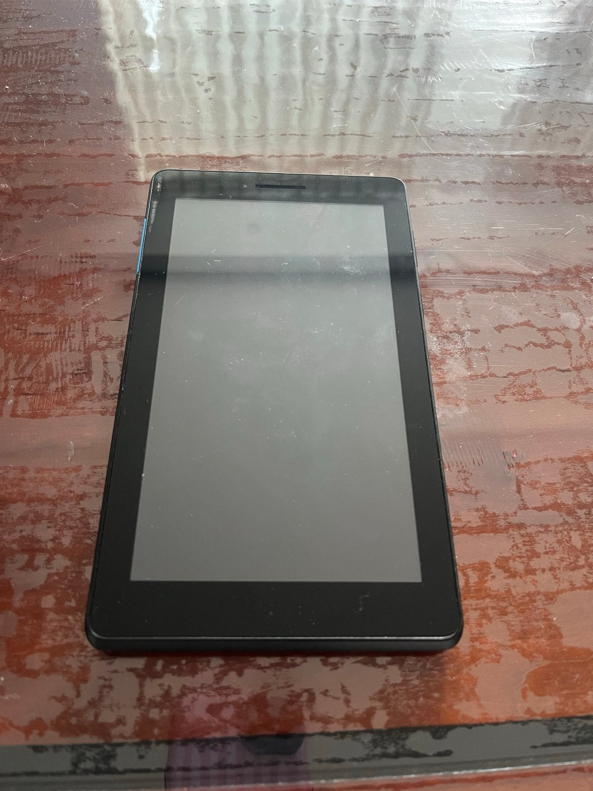 Zwarte tablet - Goed voor basisgebruik, Computers en Software, Android Tablets, Gebruikt, Wi-Fi, 7 inch of minder, 16 GB, Ophalen of Verzenden
