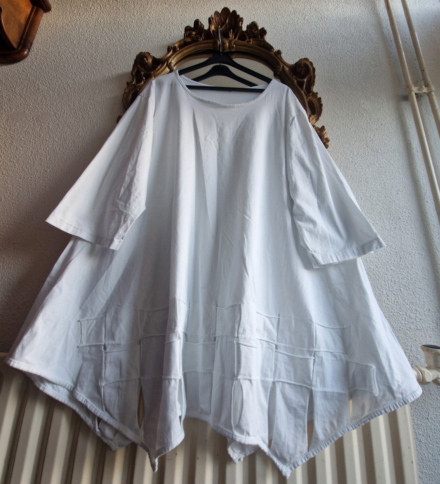 Nieuw! Moonshine fashion wit wijd punt apart shirt tuniek, Kleding | Dames, Wit, Zo goed als nieuw, Moonshine, Shirt of Top