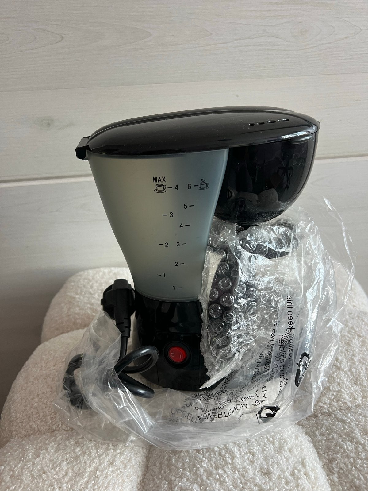 Bestron ACM16 Compact Filterkoffiezetapparaat Zwart, Witgoed en Apparatuur, Koffiezetapparaten, Gemalen koffie, Ophalen of Verzenden