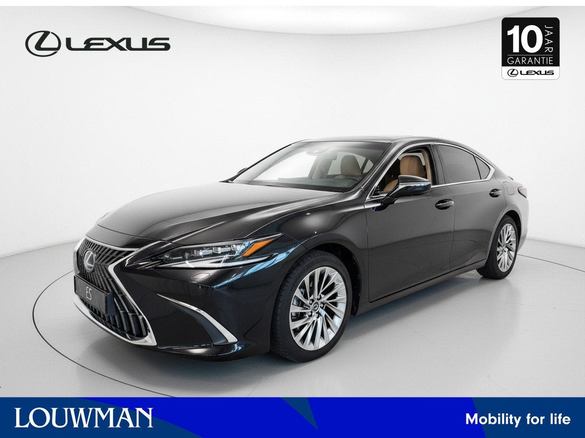 Lexus ES 300h President Line | Mark Levinson | 360 Camera, 12 maanden, Gebruikt, 4 cilinders, 1655 kg