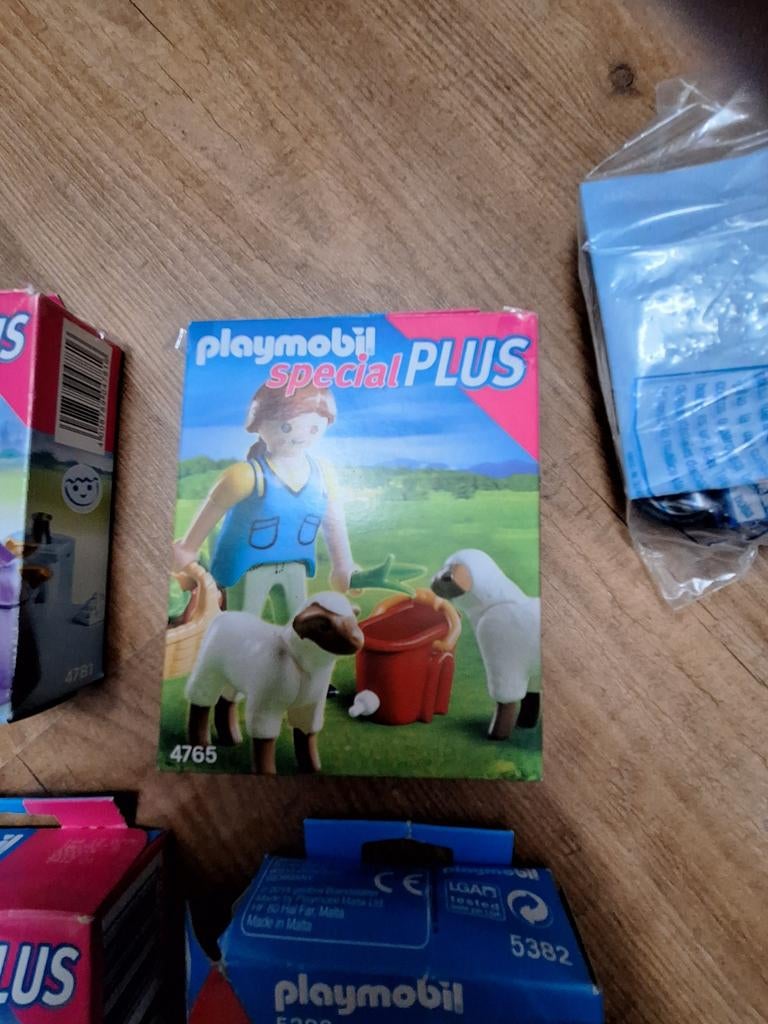 Playmobil Special Plus 4765 Schaapherder met lammetjes, Ophalen of Verzenden